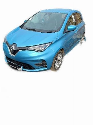 Salvage car Renault Zoé  2021/1