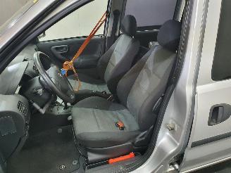 Opel Combo 1.3 CDTI Base picture 8