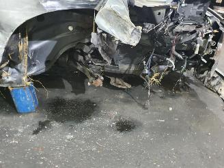 Volvo Xc-60 2.0 D4 FWD R-Design Momentum picture 39