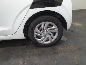 Hyundai I-10 GLS 1.0 Comfort Smart picture 30