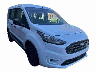 Uttjänta bilar auto Ford Tourneo Connect SWB Trend 2023/10
