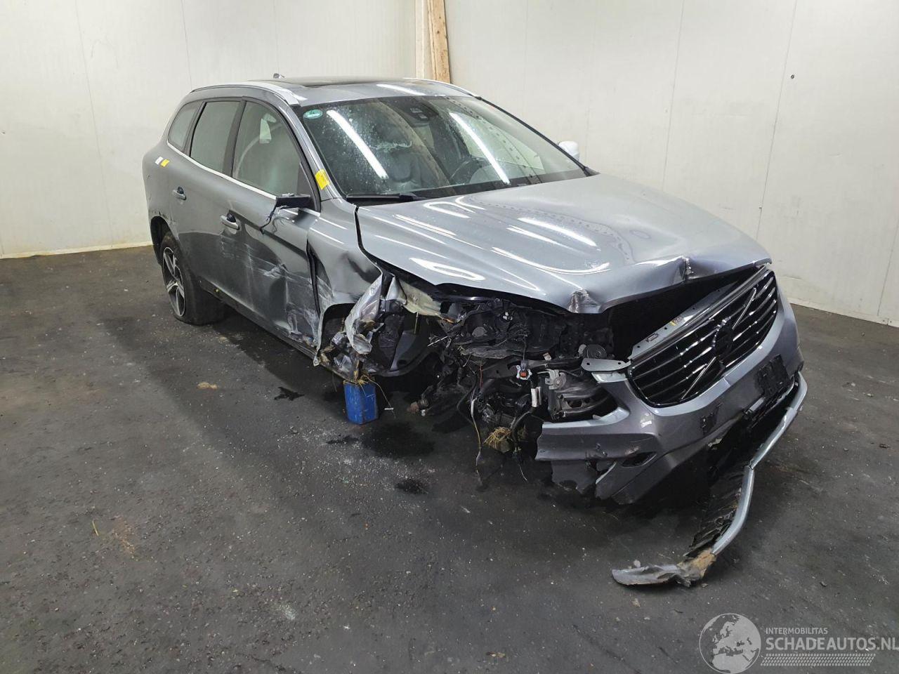 Volvo Xc-60 2.0 D4 FWD R-Design Momentum