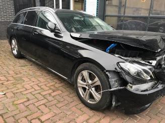 Vrakbiler auto Mercedes E-klasse E Estate (S213), Combi, 2016 / 2023 E-220d 2.0 Turbo 16V 4-Matic 2019/3