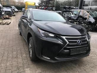 Uttjänta bilar auto Lexus NX NX I (Z1), SUV, 2014 300h 2.5 16V 4x4 2015/10