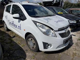 Uttjänta bilar auto Chevrolet Spark Spark (M300), Hatchback, 2010 1.0 16V Bifuel 2010/0