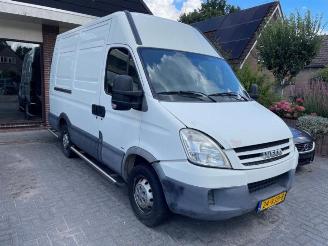 Iveco Daily New Daily IV, Van, 2006 / 2011 35C10V,S10V picture 2