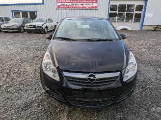 Opel Corsa 1.2 picture 2