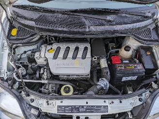 Renault Scenic 1.4 16V picture 16