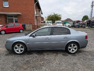 Opel Vectra 2.0 DTI picture 8