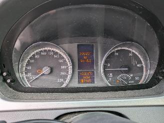 Mercedes Vito 120 CDI picture 15
