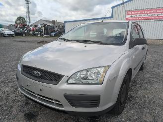 Ford Focus 1.8 picture 1