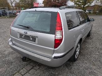 Ford Mondeo 1.8 Turnier picture 5