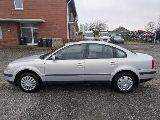 Volkswagen Passat 1.6 picture 8
