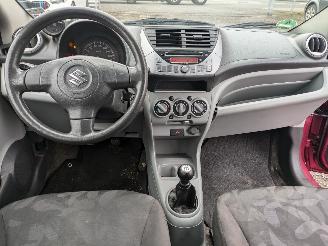Suzuki Alto 1.0 picture 10