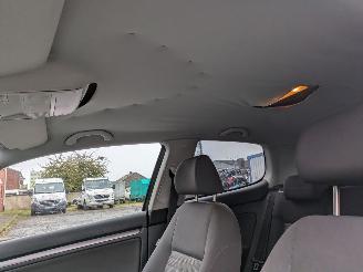 Volkswagen Golf 1.4 picture 14