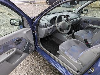 Renault Clio 1.2 picture 9