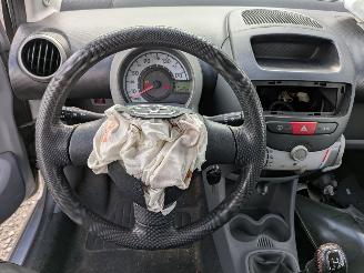 Toyota Aygo 1.0 picture 11