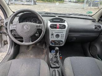 Opel Corsa 1.2 picture 11