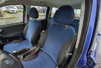 Fiat Stilo Kombi picture 15