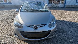 Mazda 2 1.3 picture 2