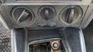 Volkswagen Golf 1J picture 13