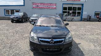 Opel Vectra C picture 2