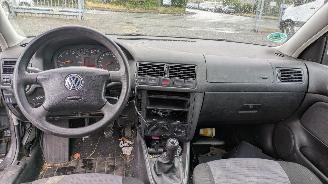 Volkswagen Golf LC9Z picture 10