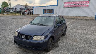 Vrakbiler auto Volkswagen Polo Match 2001/11