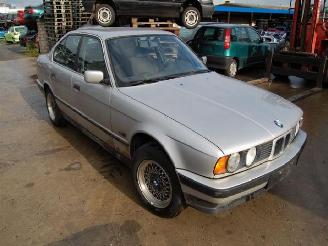 škoda osobní automobily BMW 5-serie e34 525 1994