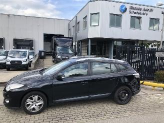 Vrakbiler auto Renault Mégane Grandtour 15dci 81kW E5 AIRCO NAVI 2012/7