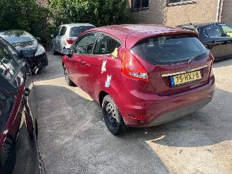 Ford Fiesta  picture 2