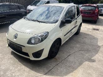 Renault Twingo  picture 1