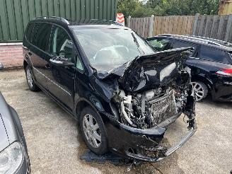 Volkswagen Touran  picture 5