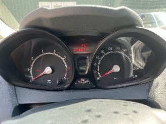 Ford Fiesta  picture 10