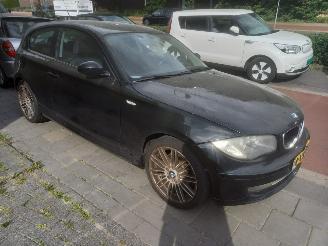 BMW 1-serie 116i picture 3