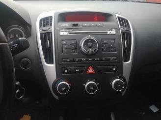 Kia Cee d Cee'd Sporty Wagon (EDF), Combi, 2007 / 2012 1.6 CRDi 115 16V picture 6