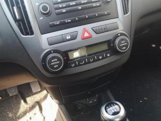 Kia Cee d Cee'd Sporty Wagon (EDF), Combi, 2007 / 2012 1.6 CRDi 90 16V picture 7