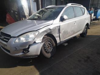 Kia Cee d Cee'd Sporty Wagon (EDF), Combi, 2007 / 2012 1.6 CRDi 90 16V picture 3