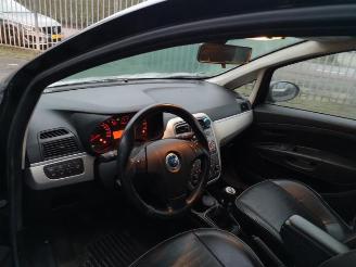 Fiat Grande Punto Grande Punto (199), Hatchback, 2005 1.4 16V picture 9