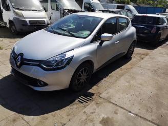 Uttjänta bilar auto Renault Clio  2013/3