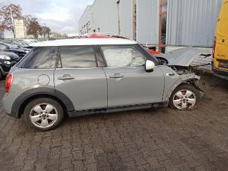 Mini Cooper Mini (F55), Hatchback 5-drs, 2013 1.5 12V Cooper picture 8