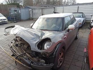 Mini Cooper Mini (F55), Hatchback 5-drs, 2013 1.5 12V Cooper picture 2