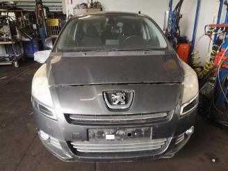 Vrakbiler auto Peugeot 5008 5008 I (0A/0E), MPV, 2009 / 2017 1.6 THP 16V 2009/0