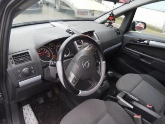 Opel Zafira Zafira (M75), MPV, 2005 / 2015 1.6 16V picture 8