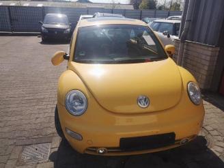 Uttjänta bilar auto Volkswagen Beetle New Beetle (9C1/9G1), Hatchback 3-drs, 1998 / 2010 2.0 2001/8