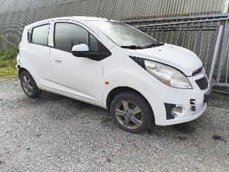 Vrakbiler auto Chevrolet Spark 1.0 16V LE 2011/6