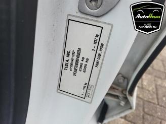 Tesla Model 3 Model 3, Sedan, 2017 Long Range AWD 75 kWh picture 13