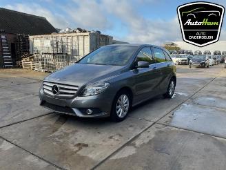 Mercedes B-klasse B (W246), Hatchback, 2011 / 2018 1.6 B-180 BlueEFFICIENCY Turbo 16V picture 6