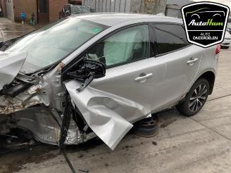 Volvo V-40 V40 (MV), Hatchback 5-drs, 2012 / 2019 2.0 T3 16V picture 5