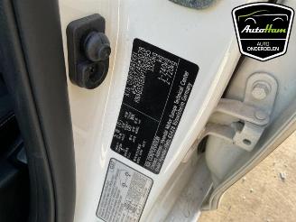 Kia Picanto Picanto (JA), Hatchback, 2017 1.0 DPI 12V picture 8